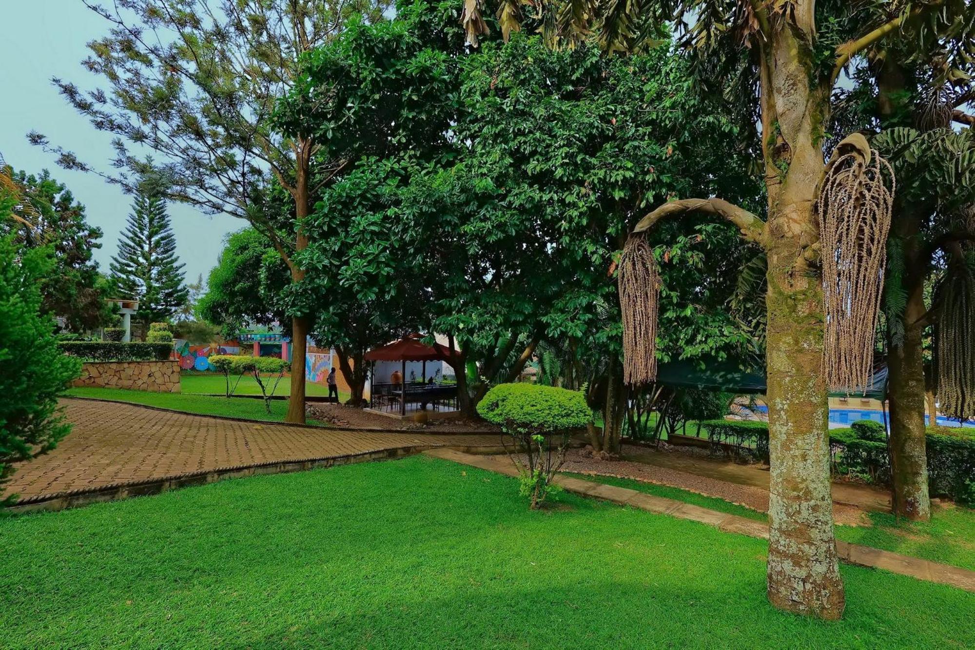 Shine Country Resort Hotel Naziba Extérieur photo